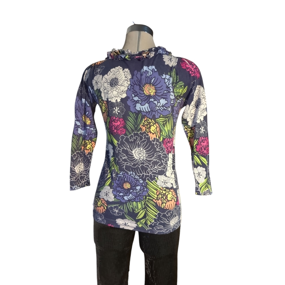 Floral V-Neck Ruffle Top - Multicolor - Picture 2 of 9